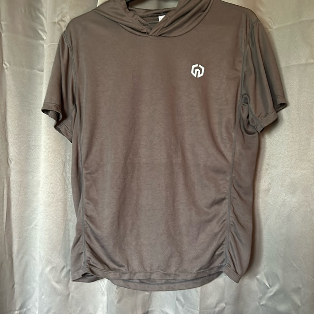 Men’s hoodie shirt, M